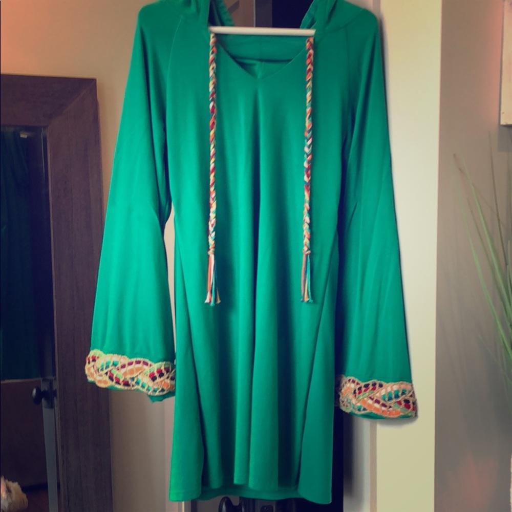 Judith March Green Hooded Dress - size Large